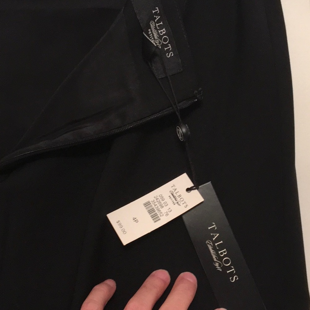 NWT TALBOTS LINED PENCIL SKIRT - Picture 3 of 8